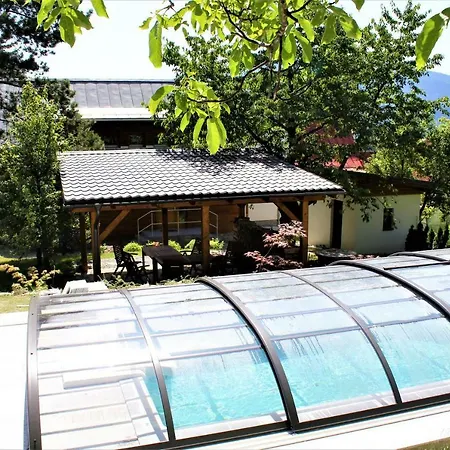 Apalucha 49 Gasthof Čeladná